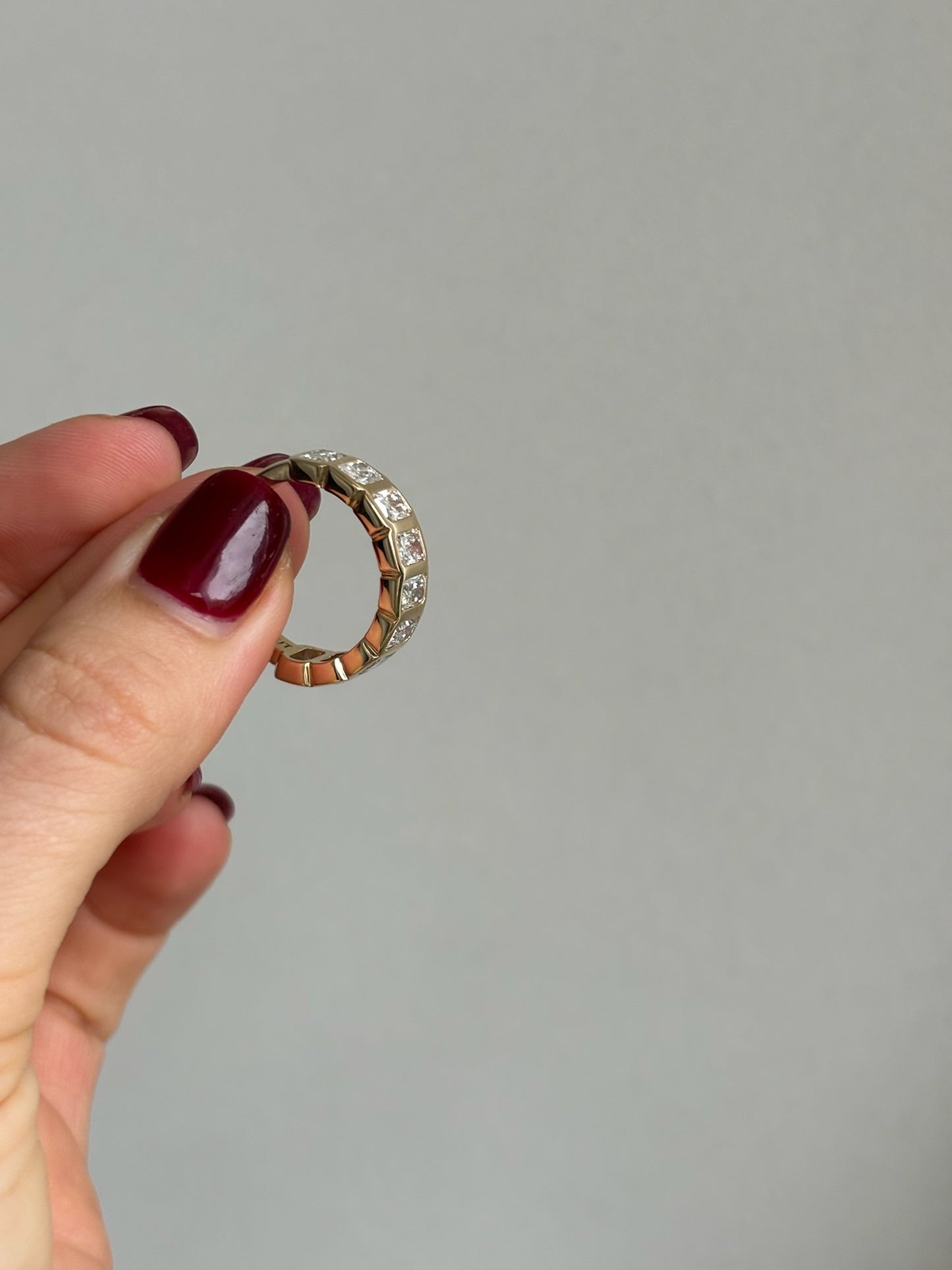 MIA RING