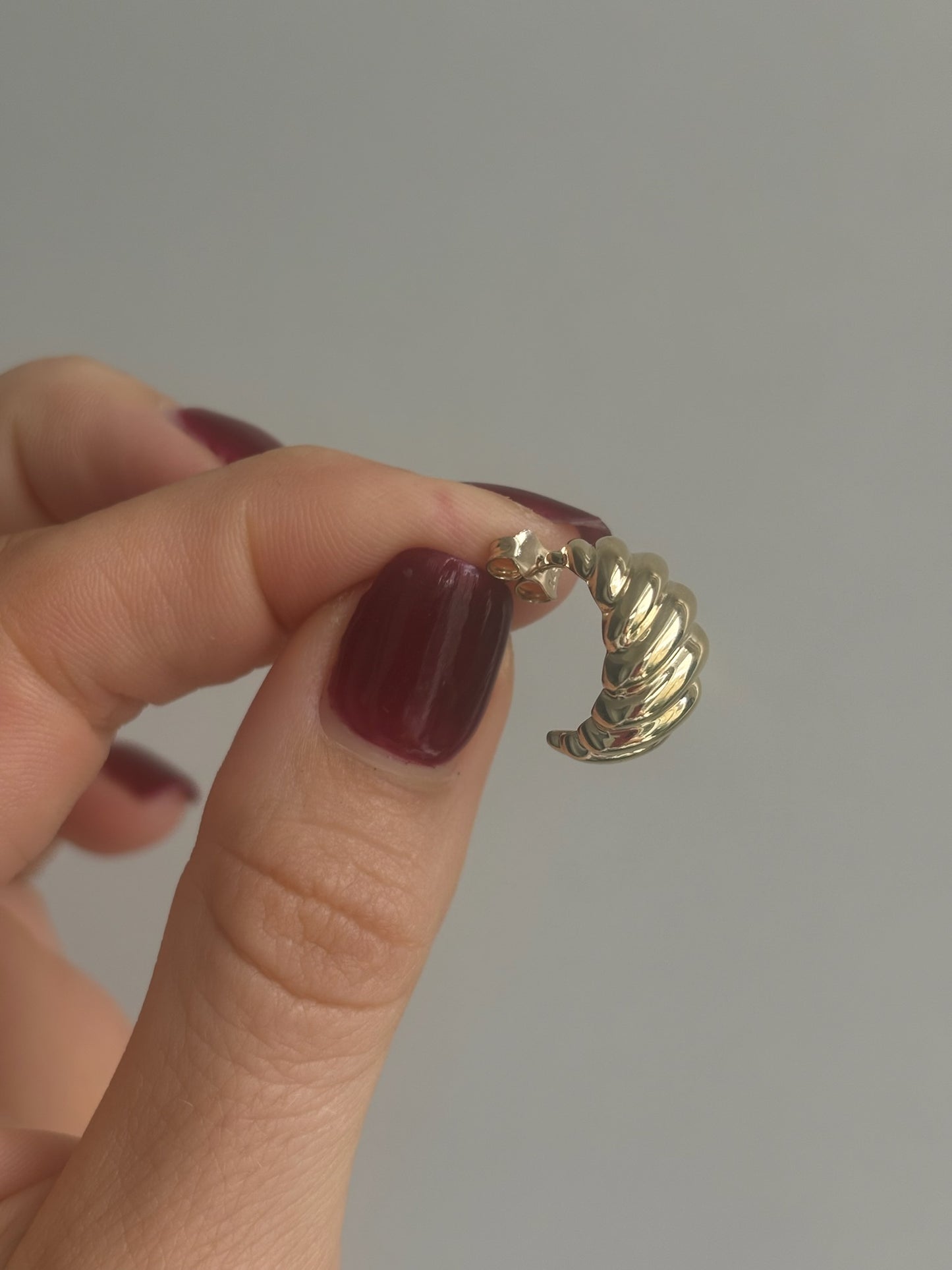 SHELLY EARRINGS