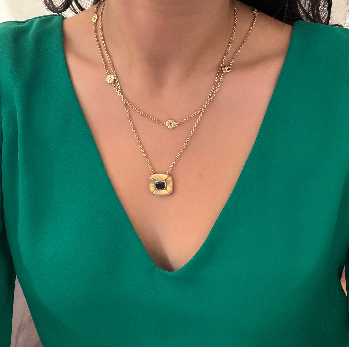 THE ECLISSE NECKLACE
