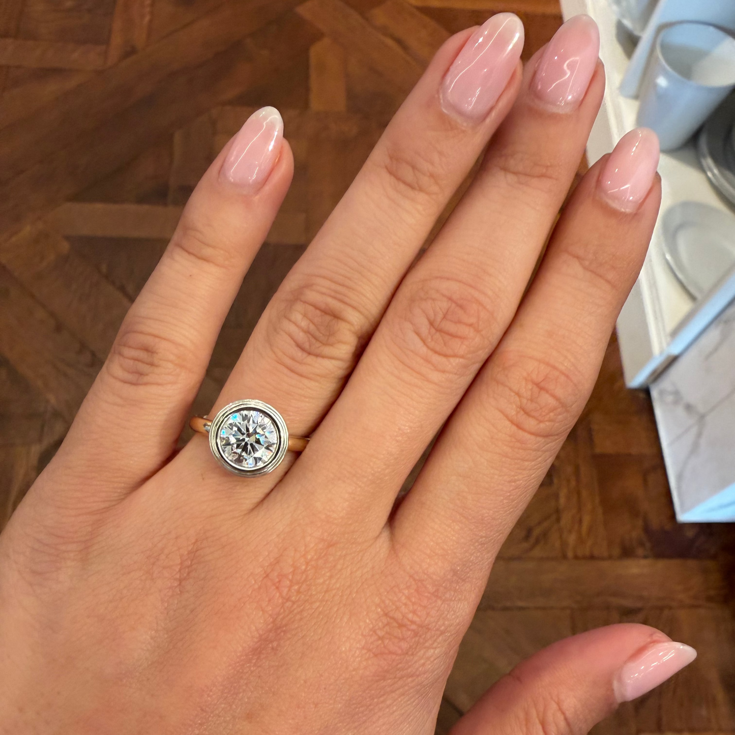 CONTESSA ROUND RING