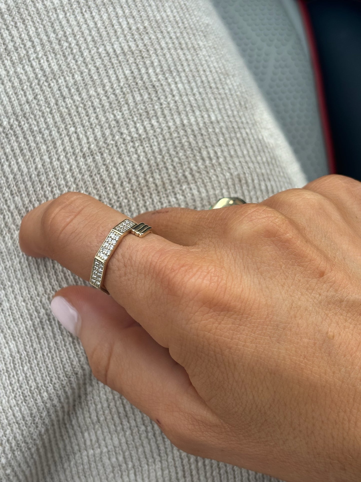 DINA RING
