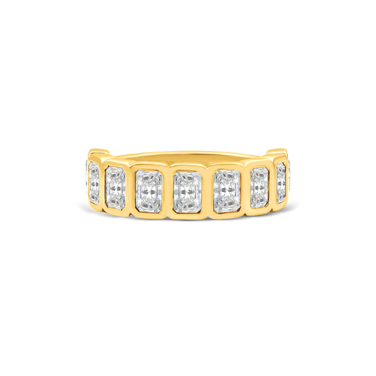 MIA RING