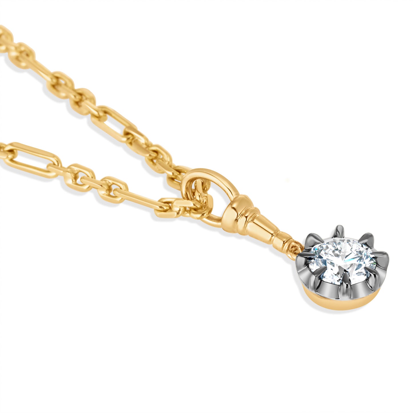 GEORGIAN ROUND PENDANT ON CUT CLASP