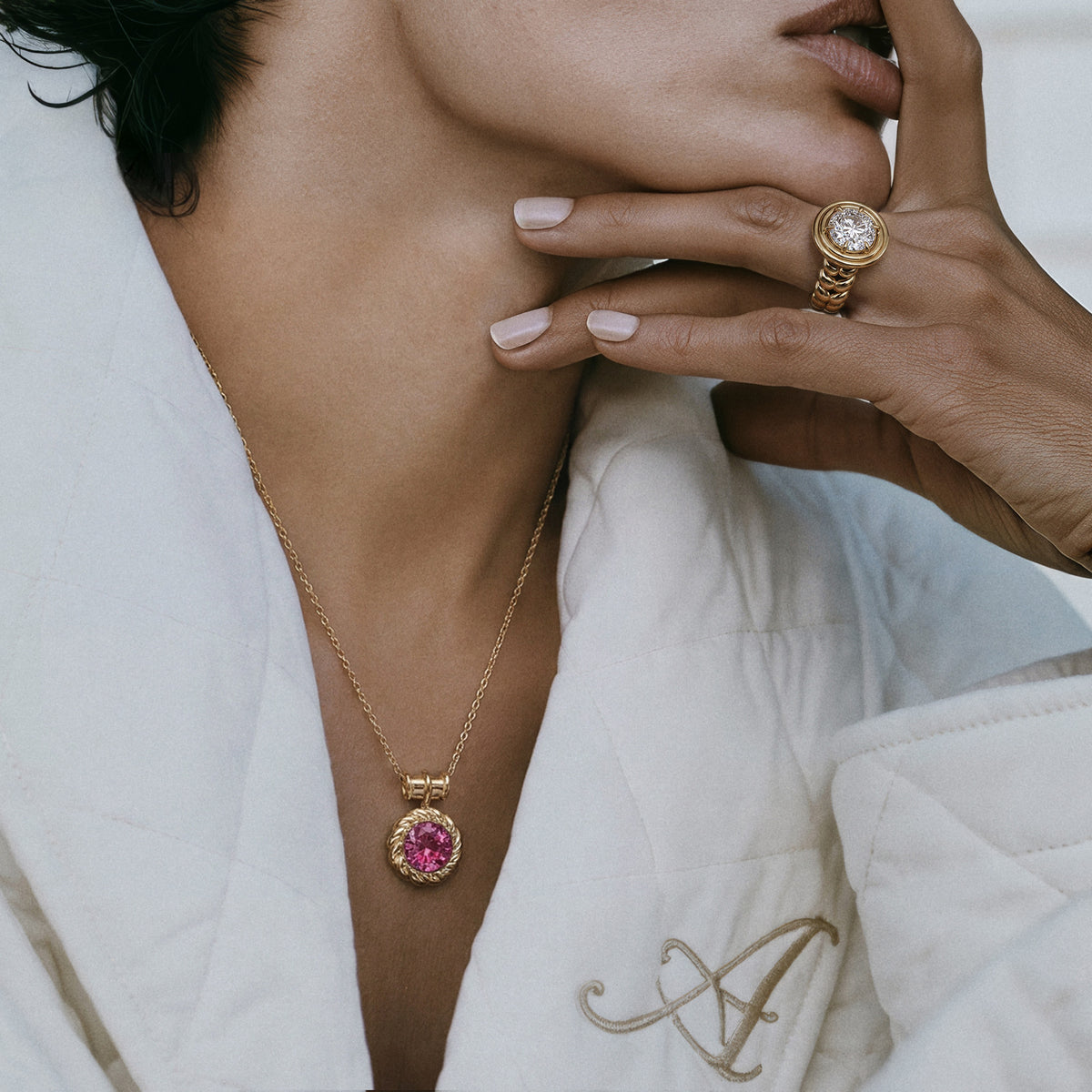 SABINA ROUND SPINEL PENDANT