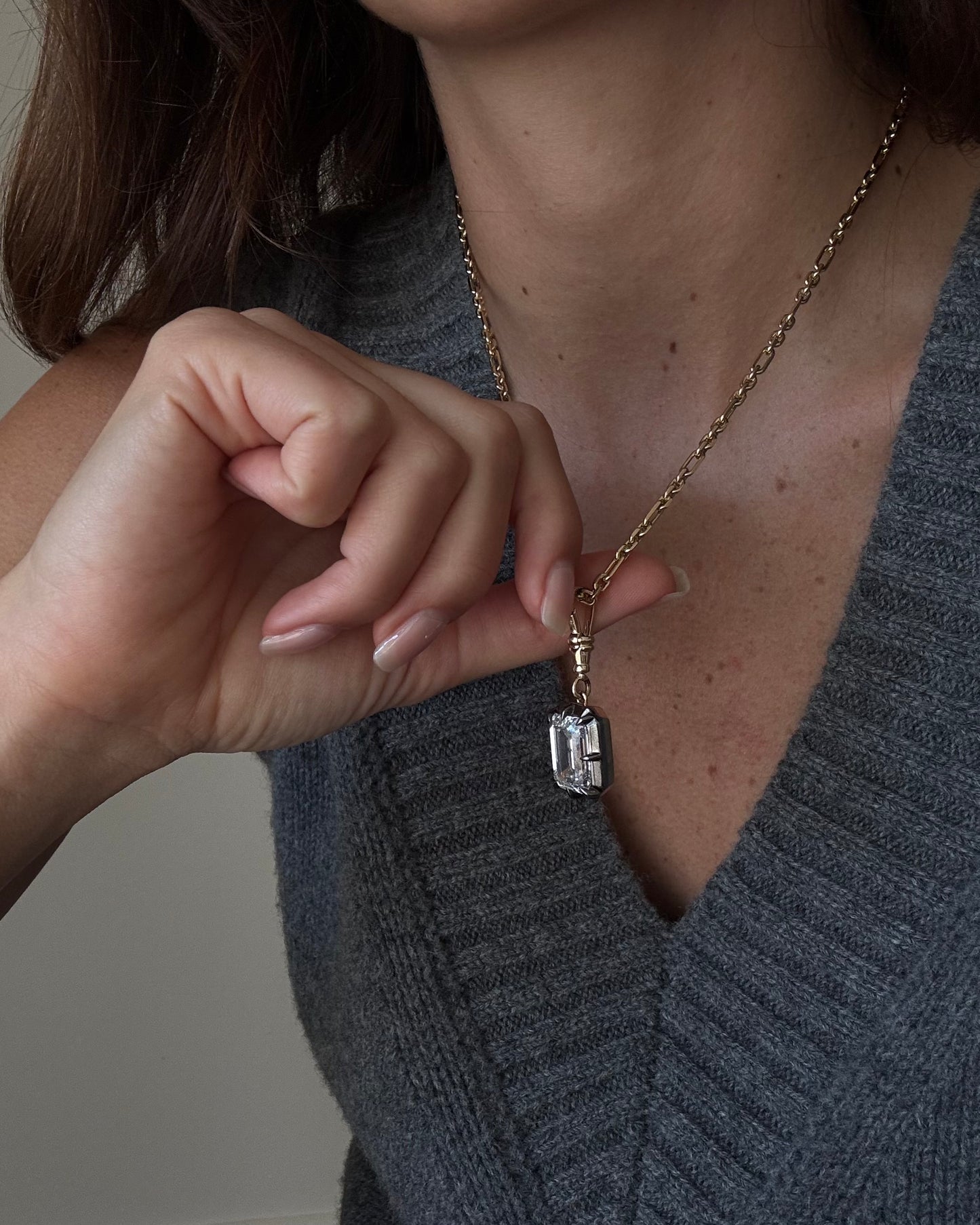 SOPHIA EMERALD CUT PENDANT
