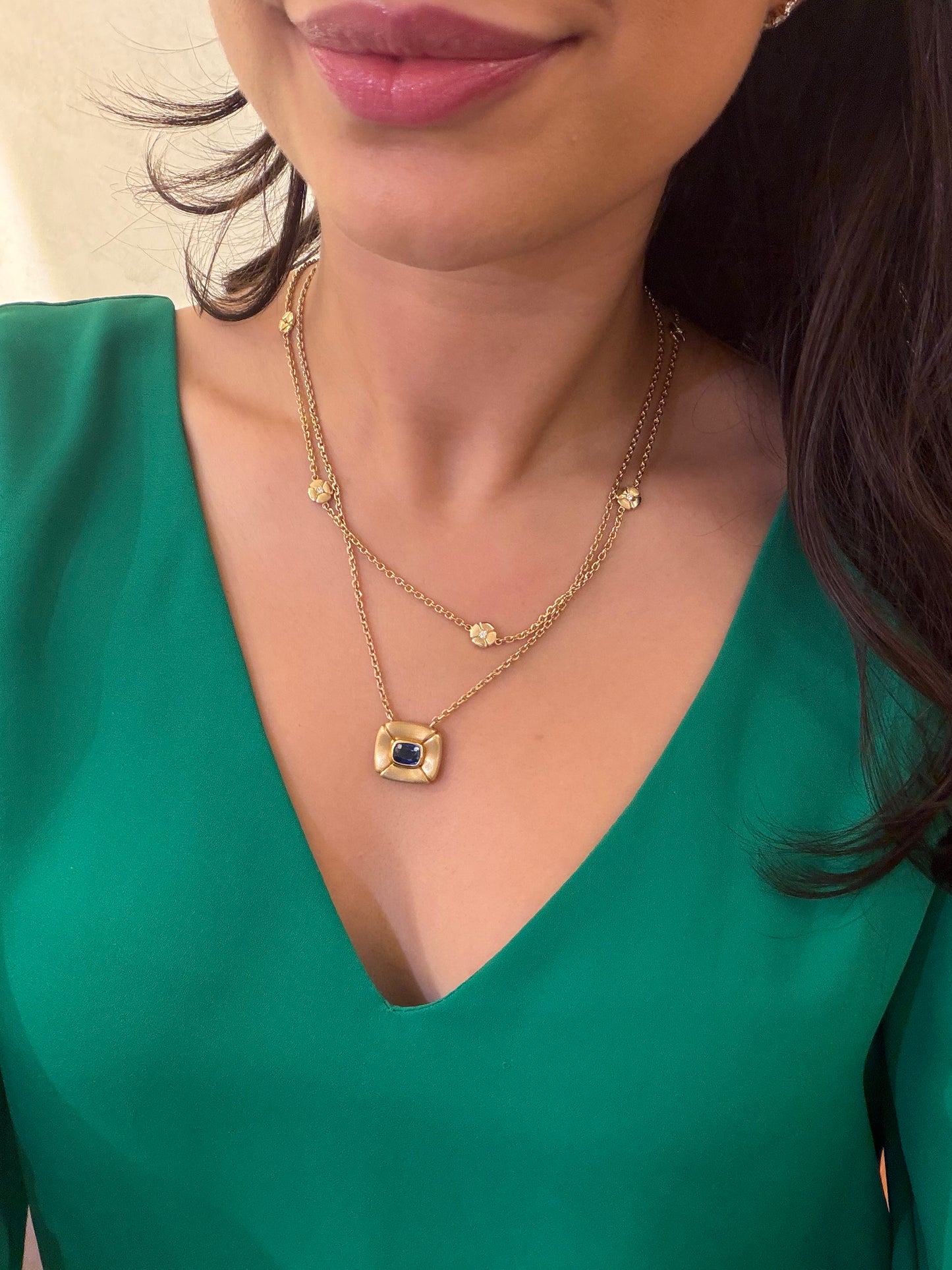 THE ECLISSE NECKLACE