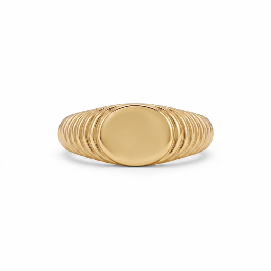 Contessa Oval Signet Ring