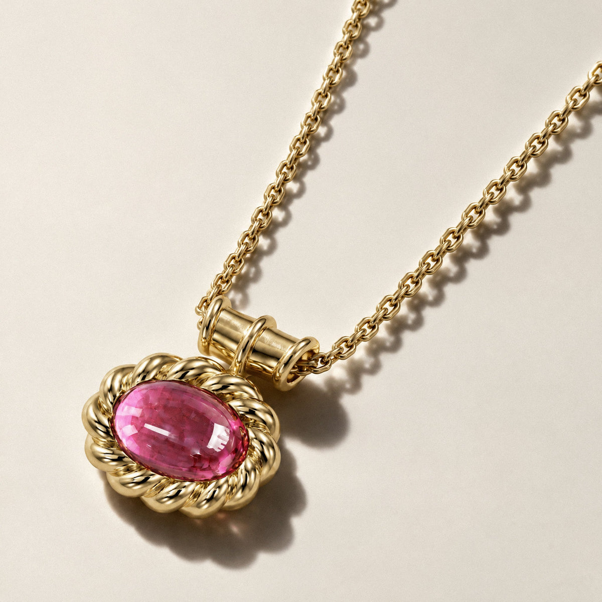 SABINA OVAL CABOCHON PENDANT